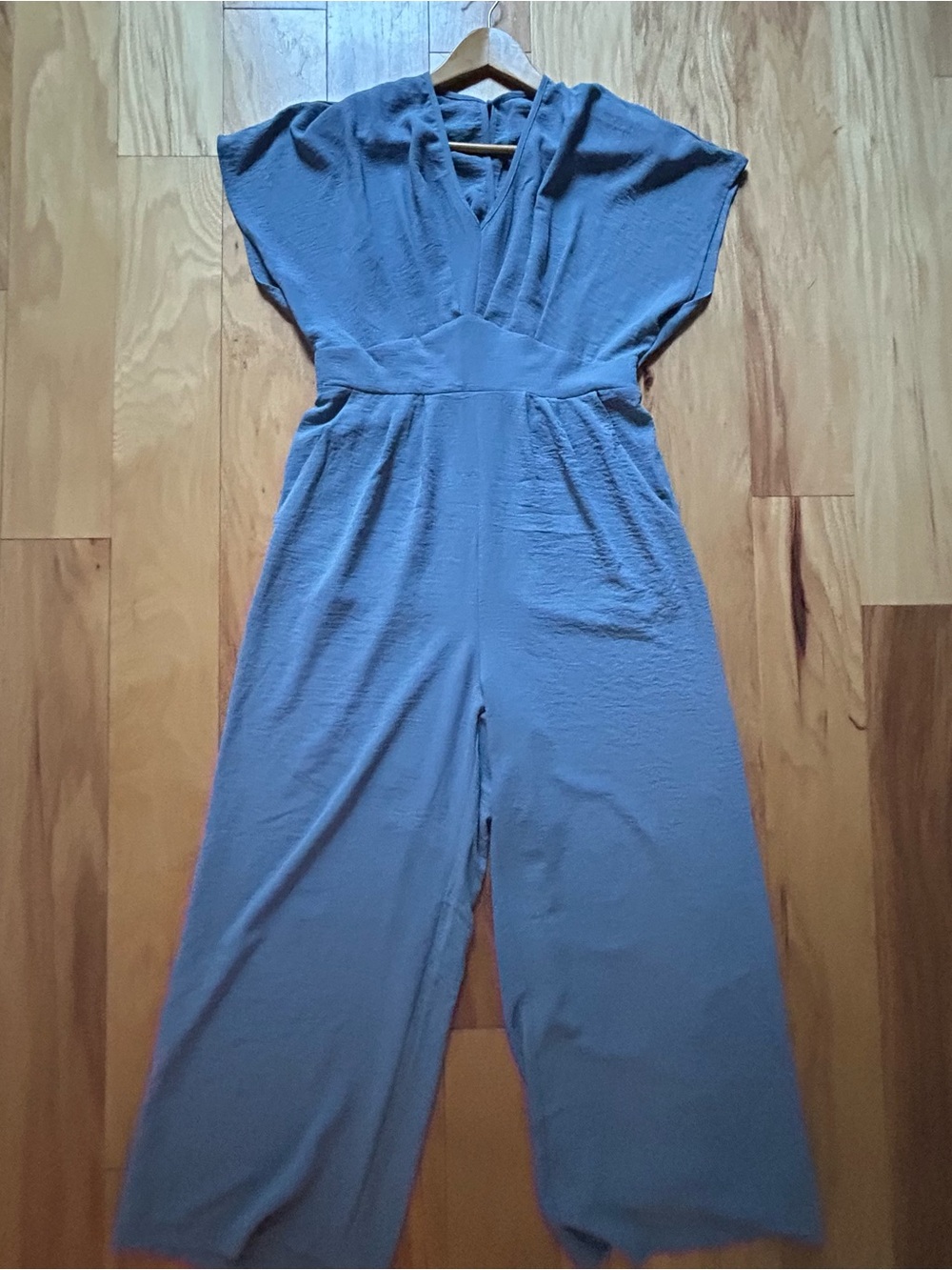 Cupshe Light Blue V-Neck Wide-Leg Jumpsuit